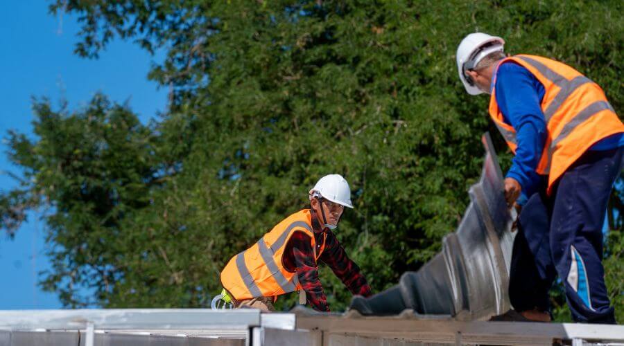 Expert new roof installation services in Upton, WY